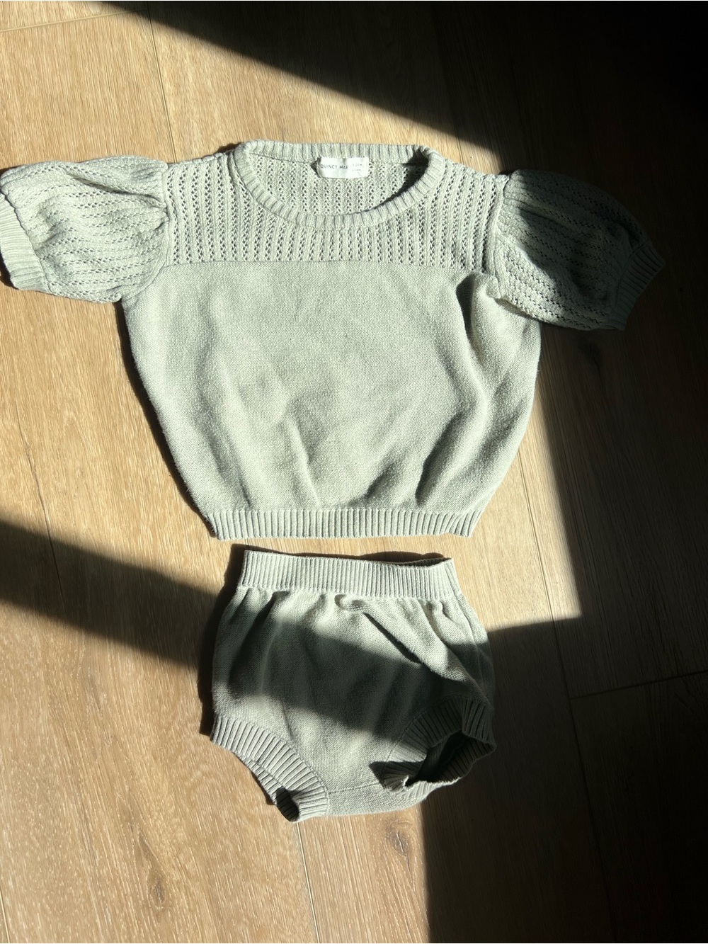 Quincy Mae Green Knit Top & Bloomers Set, 18-24 mo